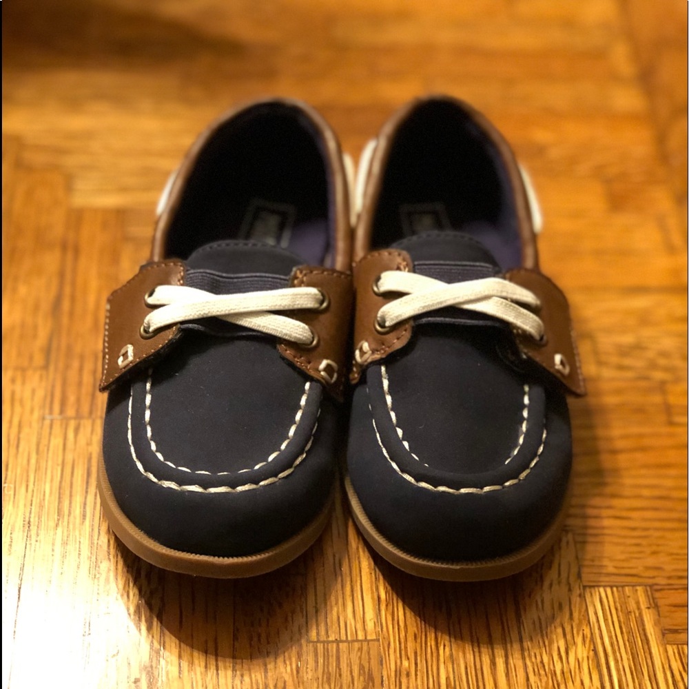 Max + Jake boat shoes